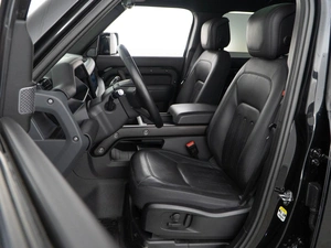 Внедорожник Land Rover Defender 2021 года, 6825444 рублей, Москва