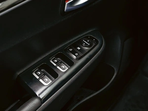 Хетчбэк Kia Rio X-Line 2020 года, 1870000 рублей, Краснодар