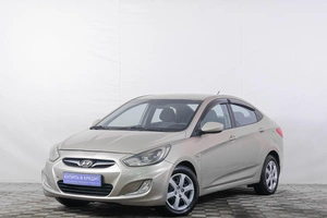 Седан Hyundai Solaris 2013 года, 869000 рублей, Кемерово