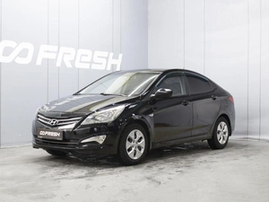 Седан Hyundai Solaris 2016 года, 870777 рублей, Омск