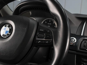 Седан BMW 5 серия 2013 года, 1750000 рублей, Омск