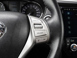 Внедорожник Nissan X-Trail 2017 года, 1640000 рублей, Краснодар