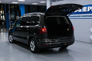 Минивэн Volkswagen Sharan 2015 года, 1398000 рублей, Солонцы