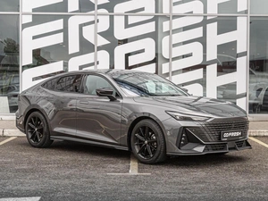 Лифтбек Changan UNI-V 2023 года, 2350000 рублей, Краснодар