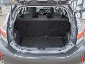 Хетчбэк Toyota Aqua 2017 года, 1199000 рублей, Краснодар