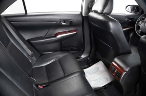 Седан Toyota Camry 2013 года, 1929000 рублей, Пермь