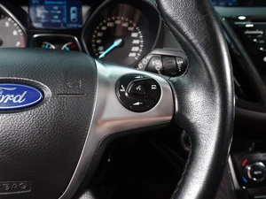 Внедорожник Ford Kuga 2016 года, 1537000 рублей, Тверь