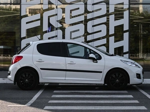 Хетчбэк Peugeot 207 2009 года, 499000 рублей, Волгоград
