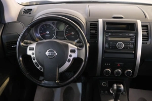 Внедорожник Nissan X-Trail 2010 года, 1149000 рублей, Омск