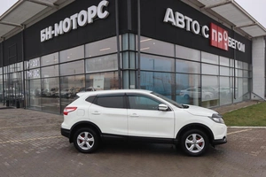 Внедорожник Nissan Qashqai 2015 года, 1620000 рублей, Мирное
