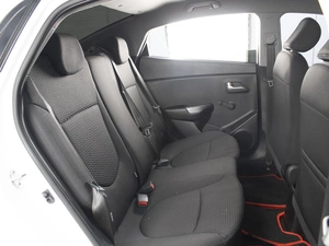Седан Kia Rio 2016 года, 1020000 рублей, Омск