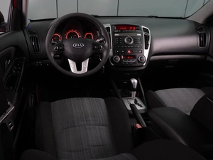 Универсал Kia cee'd 2011 года, 679000 рублей, Воронеж