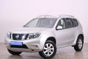 Внедорожник Nissan Terrano 2018 года, 1599000 рублей, Омск