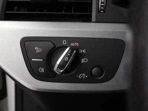 Седан Audi A4 2018 года, 3019000 рублей, Воронеж