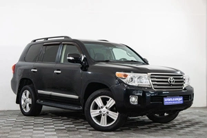 Внедорожник Toyota Land Cruiser 2012 года, 3999000 рублей, Сургут