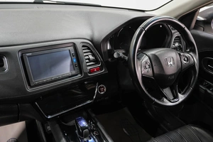 Внедорожник Honda Vezel 2015 года, 1499000 рублей, Новокузнецк