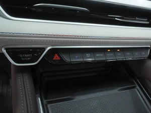 Внедорожник Geely Monjaro 2023 года, 3600000 рублей, Ростов-на-Дону