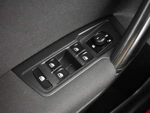 Внедорожник Volkswagen Tiguan 2018 года, 2194900 рублей, Казань