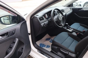 Седан Volkswagen Jetta 2013 года, 1430000 рублей, Мирное