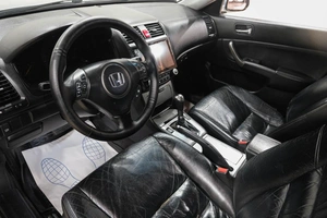 Седан Honda Accord 2005 года, 899000 рублей, Новокузнецк