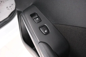 Седан Hyundai Solaris 2019 года, 1499000 рублей, Красноярск