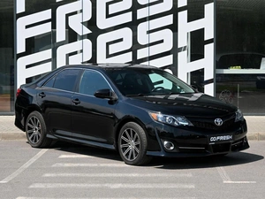 Седан Toyota Camry 2012 года, 1230500 рублей, Волгоград
