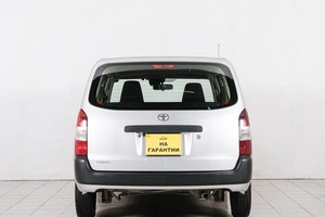 Универсал Toyota Probox 2019 года, 949000 рублей, Красноярск