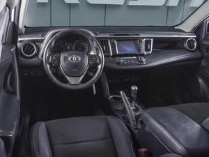 Внедорожник Toyota RAV4 2016 года, 2299000 рублей, Ростов-на-Дону