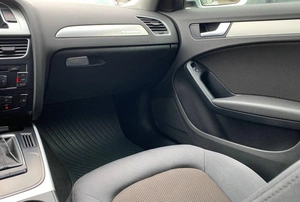 Универсал Audi A4 2009 года, 1240000 рублей, Солонцы