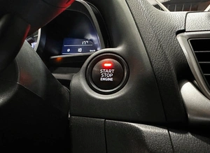 Хетчбэк Mazda 3 2017 года, 1740000 рублей, Красноярск