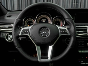 Седан Mercedes-benz E-класс 2014 года, 2269000 рублей, Тюмень