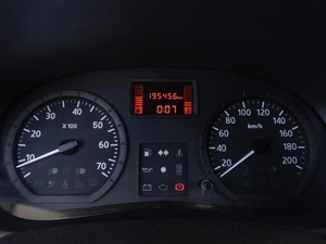 Хетчбэк Renault Sandero 2011 года, 459000 рублей, Волгоград