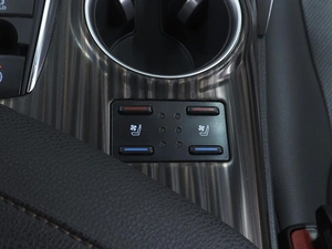 Седан Toyota Camry 2019 года, 2930000 рублей, Ростов-на-Дону