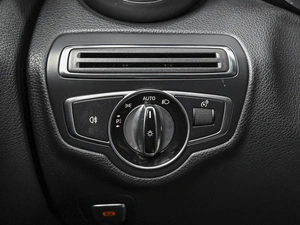 Седан Mercedes-benz C-класс 2016 года, 2369111 рублей, Ставрополь