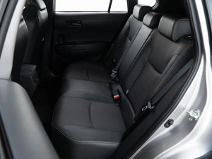 Внедорожник Toyota Corolla Cross, I Рестайлинг 2025 года, 3918900 рублей, Москва