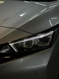 Хетчбэк Nissan Leaf 2019 года, 1897000 рублей, Красноярск