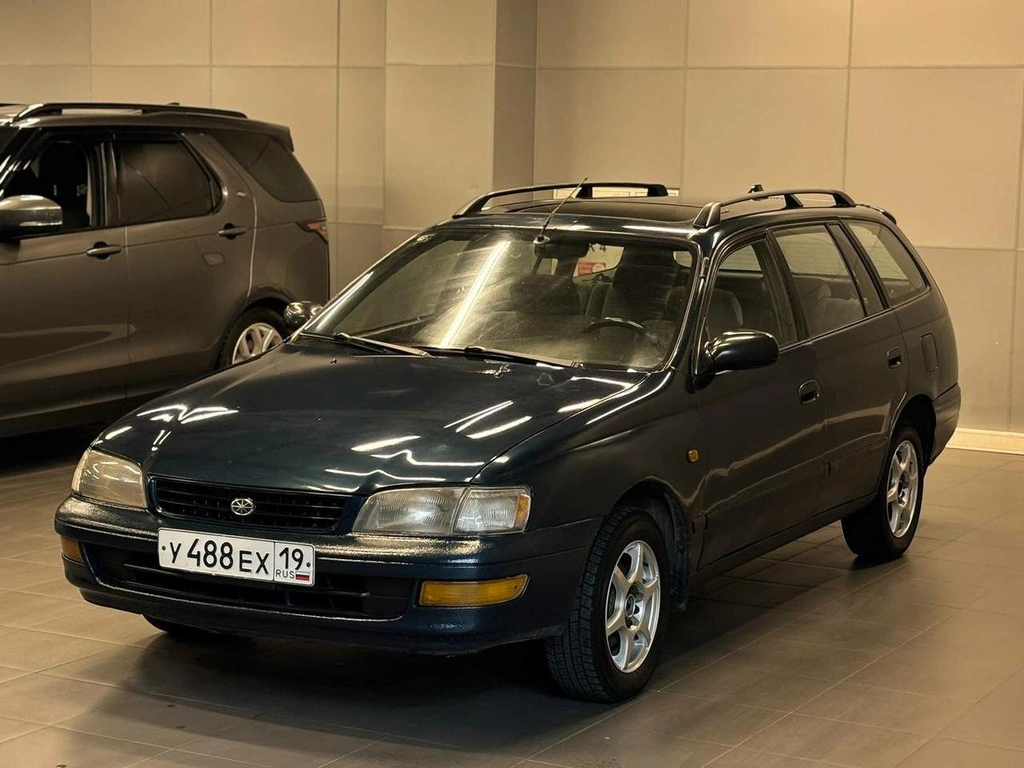 Универсал Toyota Carina E 1993 года, 367000 рублей, Красноярск