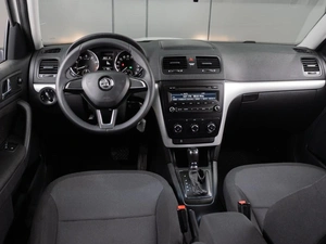 Внедорожник Skoda Yeti 2014 года, 1069000 рублей, Тюмень