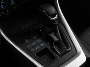 Внедорожник Toyota RAV4 2020 года, 3629000 рублей, Тюмень