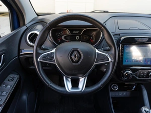 Внедорожник Renault Kaptur 2022 года, 1699000 рублей, Саратов