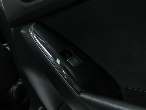 Седан Mazda Axela 2016 года, 1250000 рублей, Красноярск