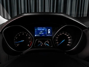 Хетчбэк Ford Focus 2012 года, 919000 рублей, Тюмень
