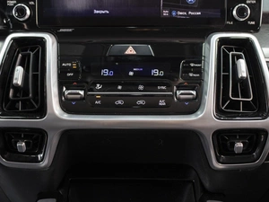Внедорожник Kia Sorento 2021 года, 4050000 рублей, Омск