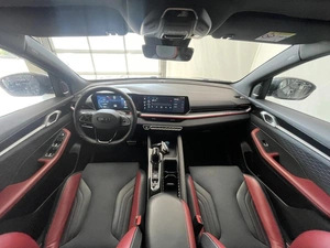 Внедорожник Geely Coolray 2023 года, 2190000 рублей, Смоленск