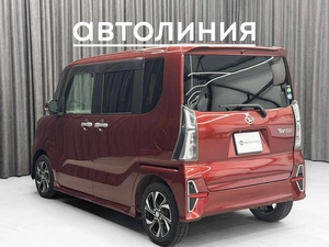 Минивэн Daihatsu Tanto 2020 года, 950000 рублей, Красноярск