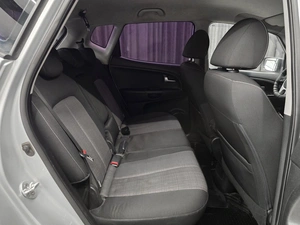 Минивэн Kia Venga 2011 года, 780000 рублей, Красноярск