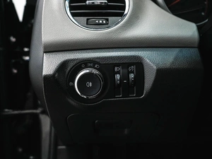Хетчбэк Chevrolet Cruze 2012 года, 750000 рублей, Красноярск