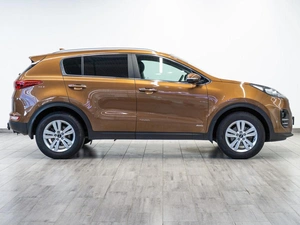 Внедорожник Kia Sportage 2016 года, 1699000 рублей, Саратов