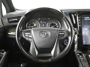 Минивэн Toyota Alphard 2019 года, 3949900 рублей, Казань