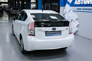 Лифтбек Toyota Prius 2011 года, 1048000 рублей, Солонцы